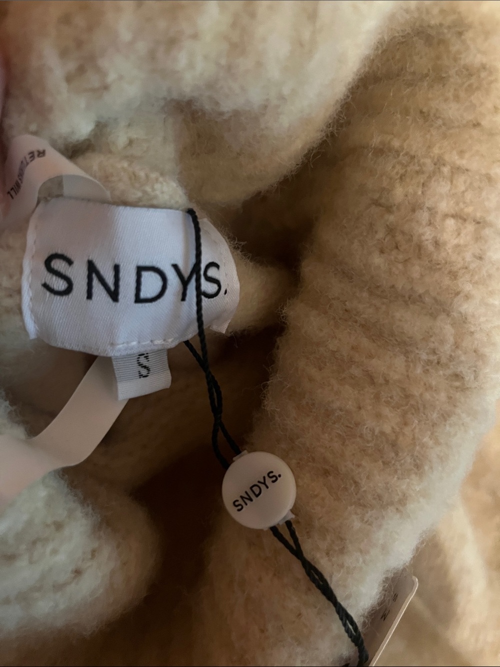 SNDYS Winnie Jumper in Cream Sz Small (oversized) NWT - Picture 5 of 5